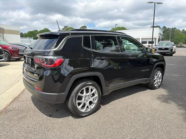 2023 Jeep Compass Latitude Lux FWD
