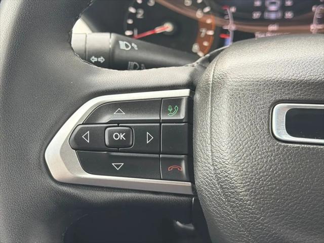 2023 Jeep Compass Latitude Lux FWD