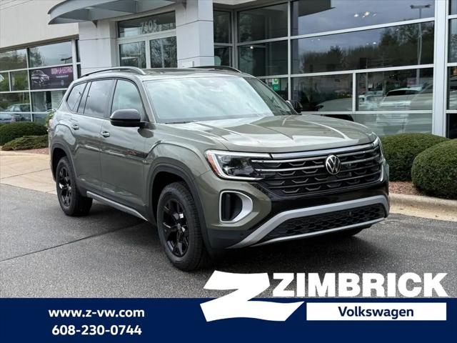 2026 Volkswagen Atlas Peak Edition for sale in Middleton, WI