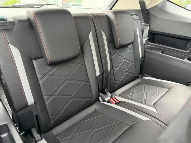 2026 Volkswagen Atlas Peak Edition