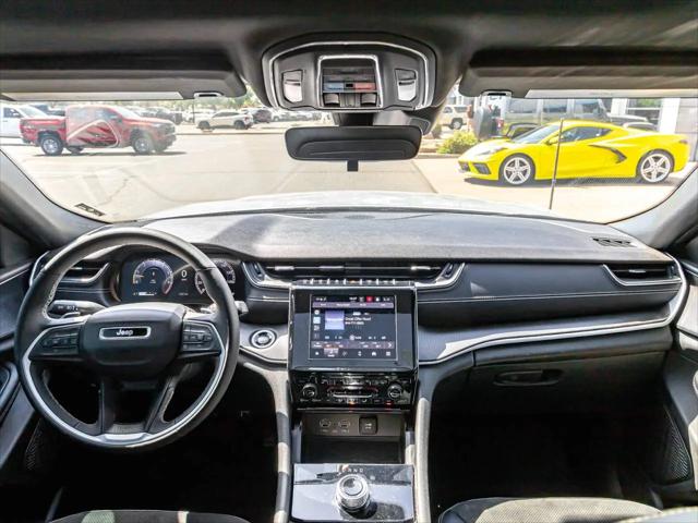 2025 Jeep Grand Cherokee L Altitude X 4x2