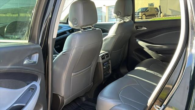 2019 Buick Envision AWD Essence