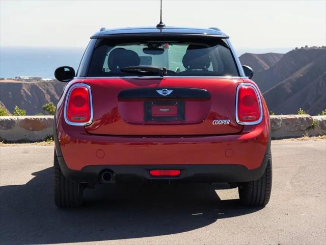 2016 MINI Hardtop Cooper