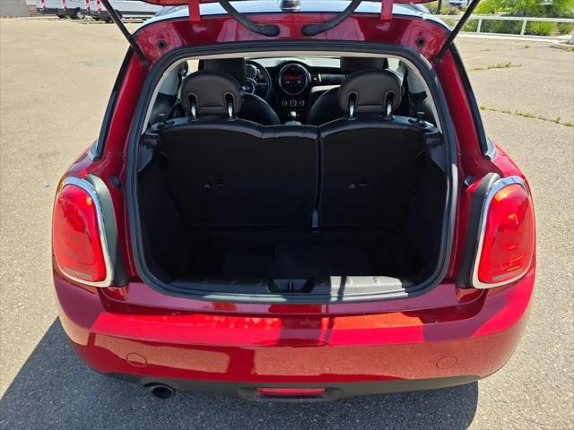 2016 MINI Hardtop Cooper