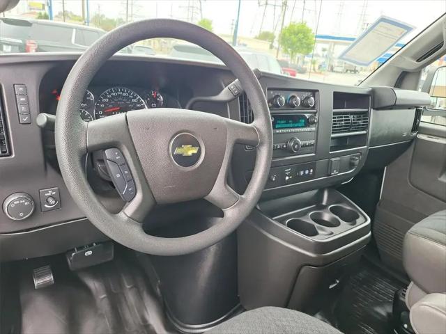 2024 Chevrolet Express Cargo Van RWD 2500 Regular Wheelbase WT