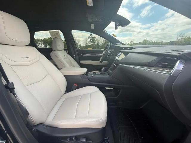 2023 Cadillac XT5 AWD Sport