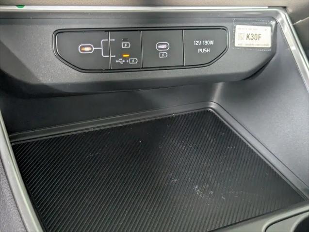 2026 Kia Carnival MPV LXS
