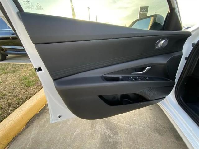 2025 Hyundai Elantra Hybrid Blue