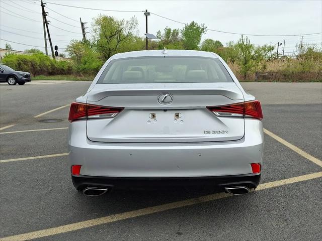2017 Lexus IS 200t IS Turbo