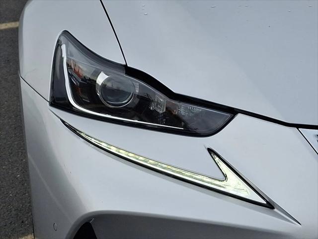 2017 Lexus IS 200t IS Turbo