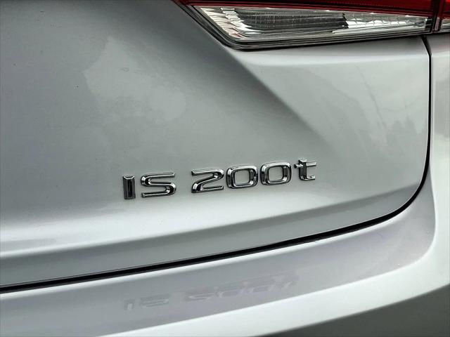 2017 Lexus IS 200t IS Turbo