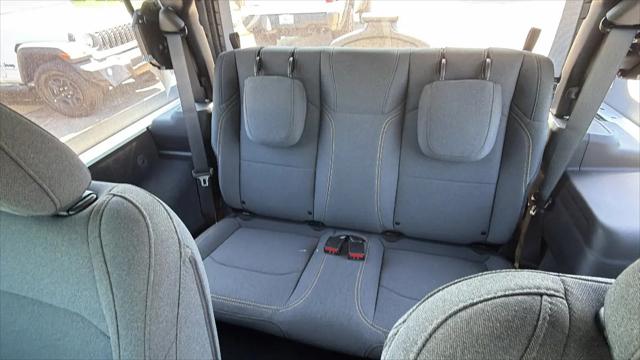 2025 Jeep Wrangler 2-Door Sport 4x4