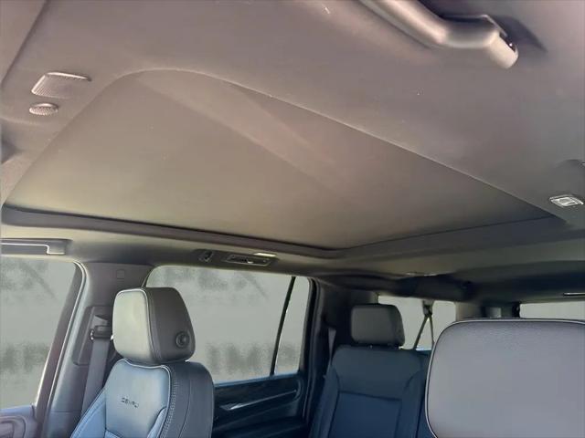 2021 GMC Yukon XL 4WD Denali