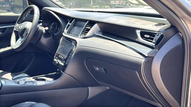 2023 INFINITI QX50 SPORT