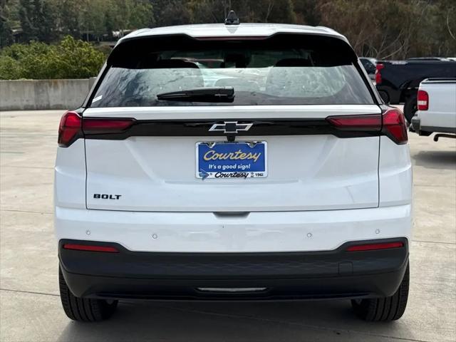 2027 Chevrolet Bolt LT FWD