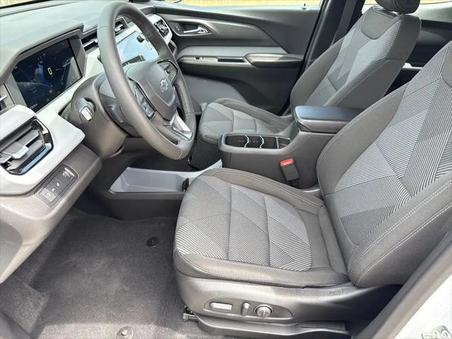 2027 Chevrolet Bolt LT FWD
