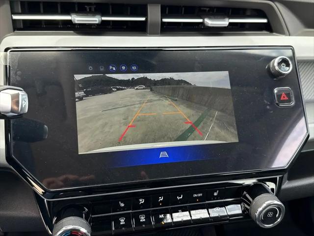2027 Chevrolet Bolt LT FWD