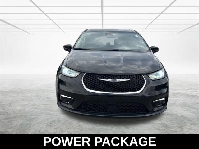 2022 Chrysler Pacifica Hybrid Touring L