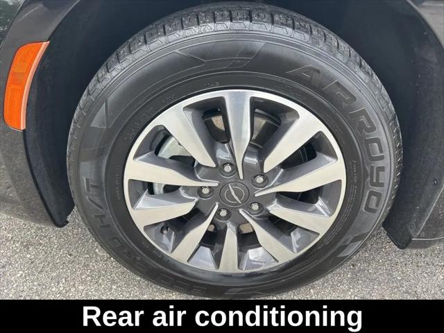 2022 Chrysler Pacifica Hybrid Touring L