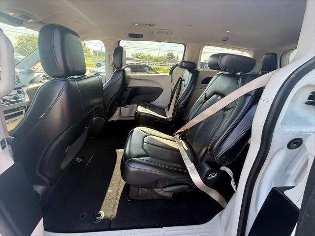 2021 Chrysler Voyager LXI