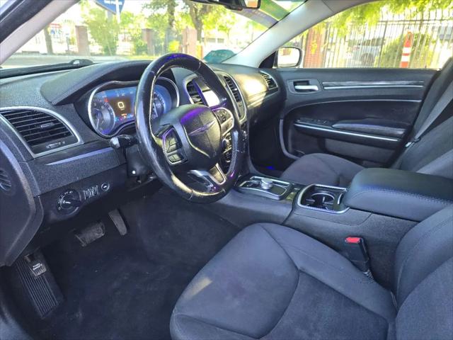 2019 Chrysler 300 Touring