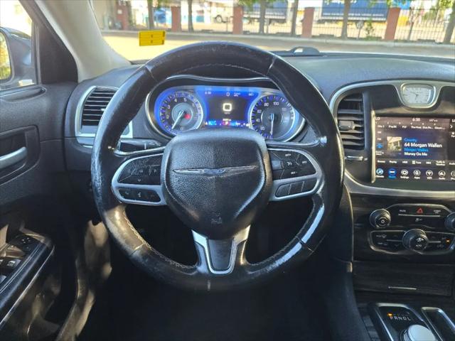 2019 Chrysler 300 Touring