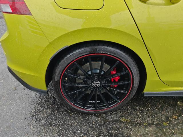 2023 Volkswagen Golf GTI 2.0T 40th Anniversary Edition