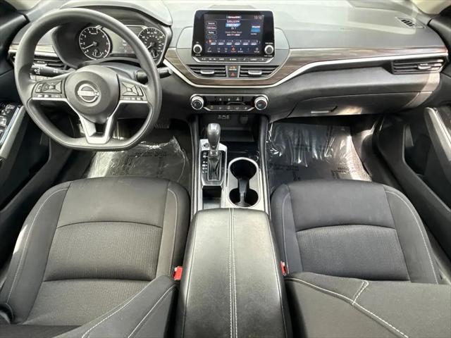 2023 Nissan Altima SV FWD