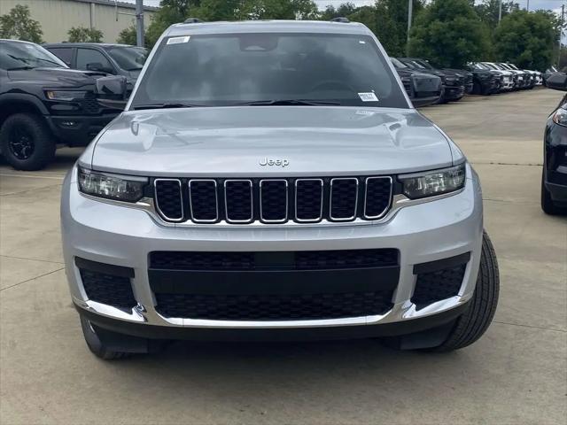 2026 Jeep Grand Cherokee L Altitude 4x2