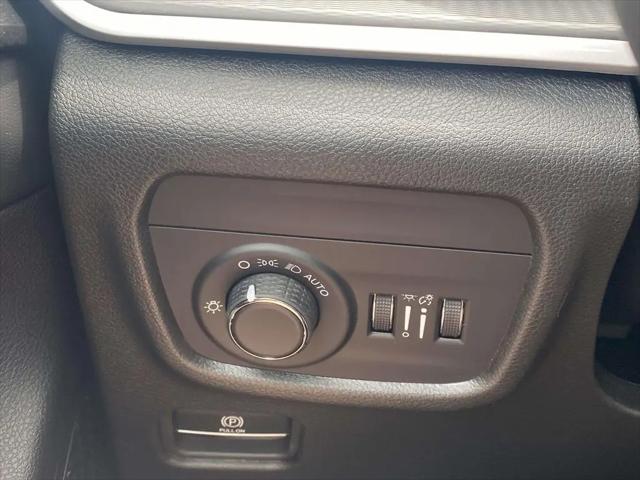 2026 Jeep Grand Cherokee L Altitude 4x2