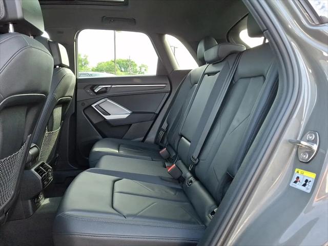 2024 Audi Q3 Premium 45 TFSI S line quattro Tiptronic