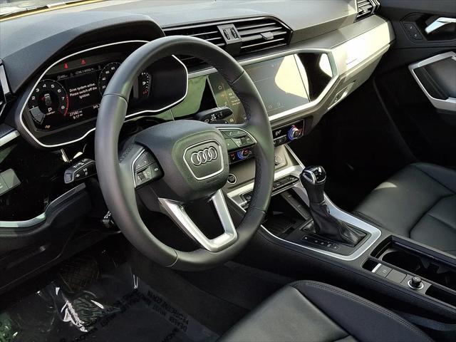 2024 Audi Q3 Premium 45 TFSI S line quattro Tiptronic