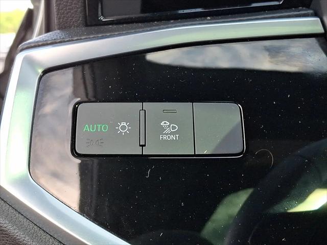 2024 Audi Q3 Premium 45 TFSI S line quattro Tiptronic