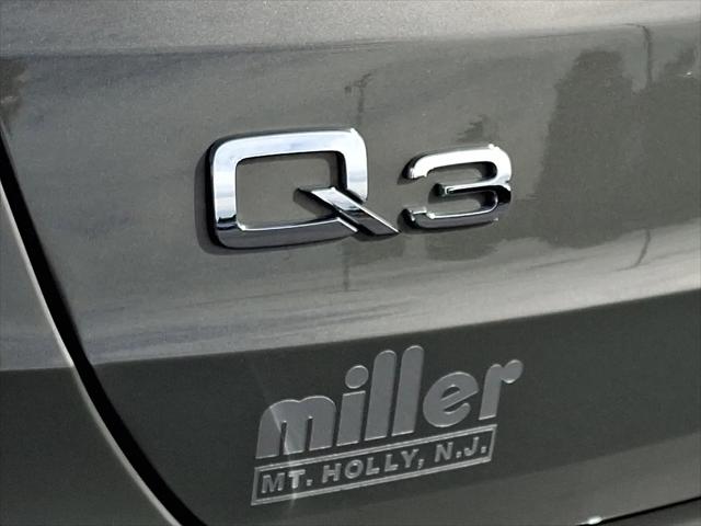2024 Audi Q3 Premium 45 TFSI S line quattro Tiptronic