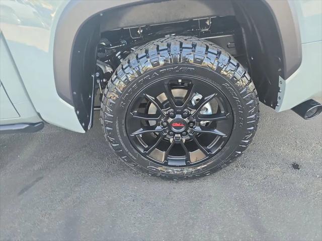 2026 Toyota Tundra SR5 CrewMax 5.5' Bed