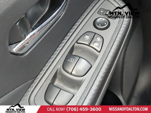 2024 Nissan Versa 1.6 SV