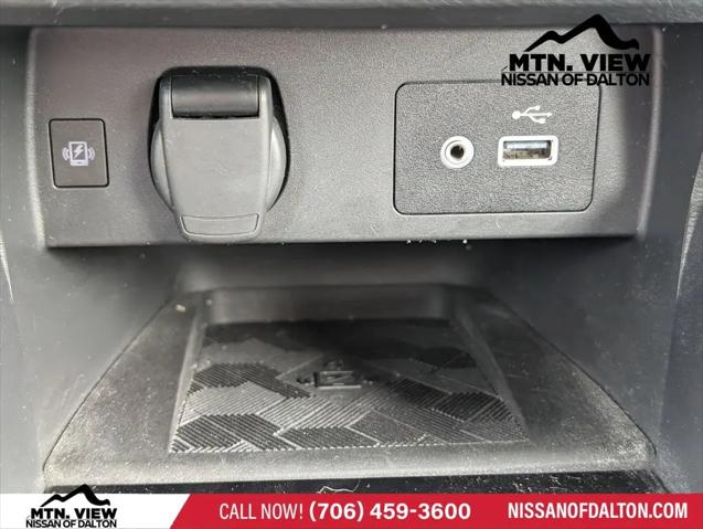 2024 Nissan Versa 1.6 SV