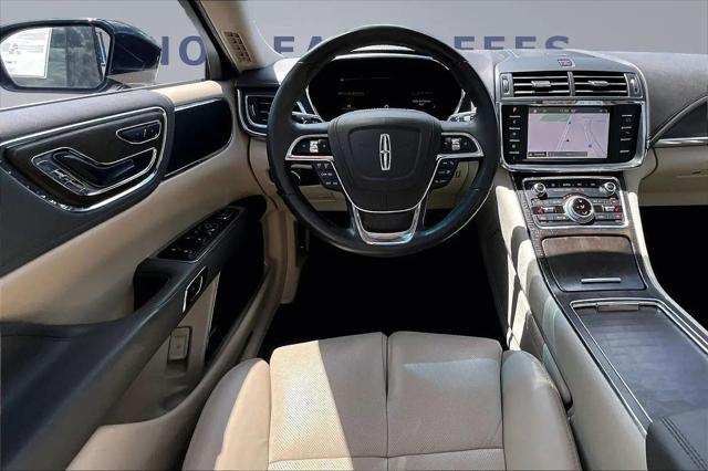 2017 Lincoln Continental Select