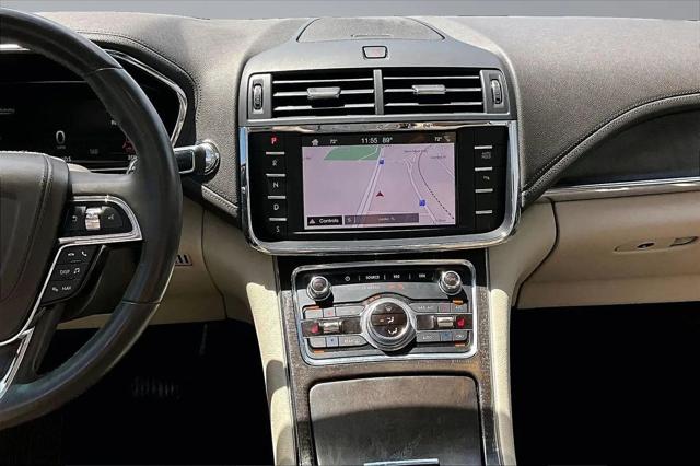 2017 Lincoln Continental Select