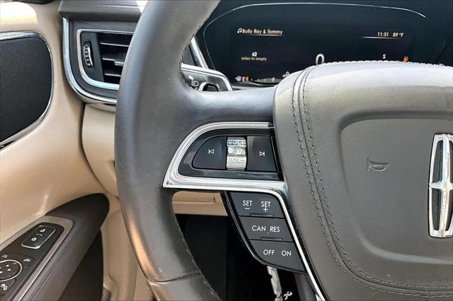 2017 Lincoln Continental Select