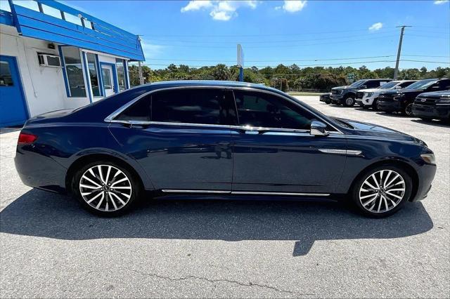 2017 Lincoln Continental Select