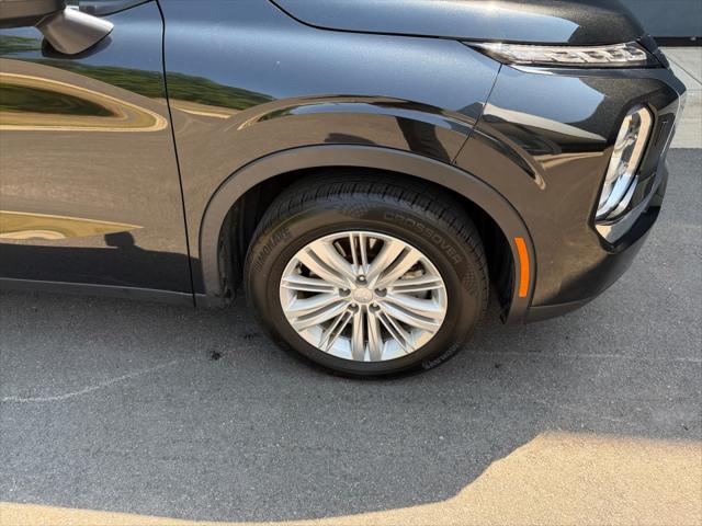 2022 Mitsubishi Outlander ES 2.5 S-AWC