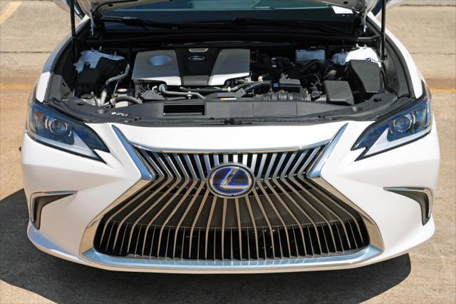2021 Lexus ES 300h ES 300h