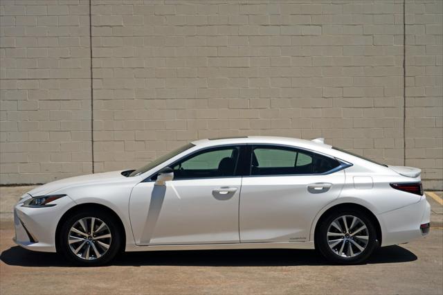 2021 Lexus ES 300h ES 300h