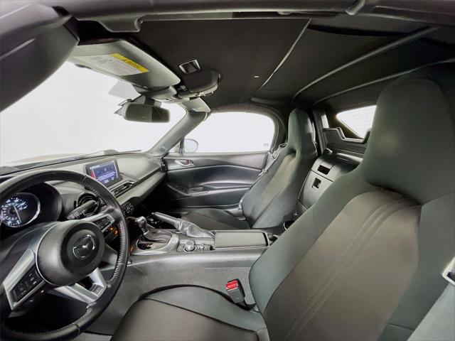 2021 Mazda MX-5 Sport