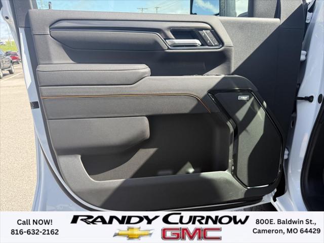 2026 GMC Sierra 2500HD Crew Cab, Standard Bed, AT4, 4WD