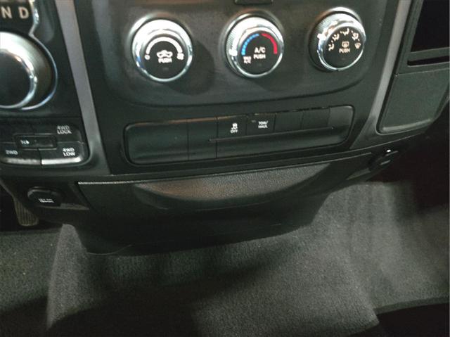 2024 Ram 1500 Classic SLT Quad Cab 4x4 6'4" Box