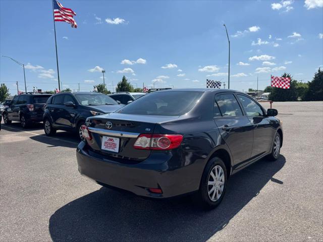 2011 Toyota Corolla LE