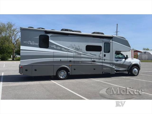 2022 Ram 5500 Tradesman/SLT
