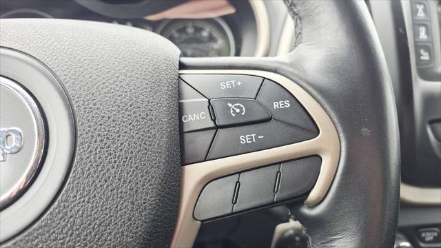 2016 Jeep Cherokee Sport